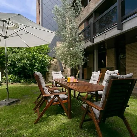 Huswell - Modernist Design House With Garden Near The Beach *