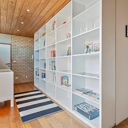 Huswell - Modernist Design House With Garden Near The Beach Ostend