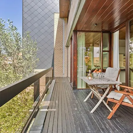 Huswell - Modernist Design House With Garden Near The Beach *